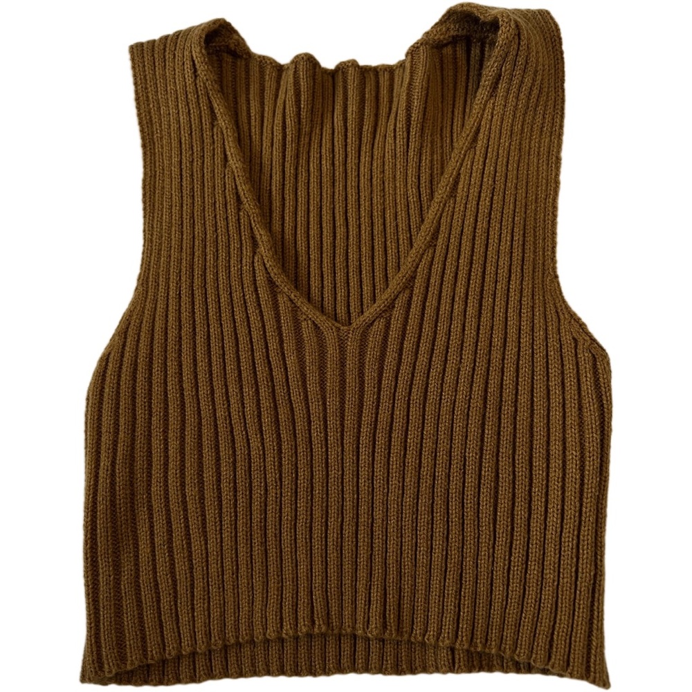 Ribbed Crop Brown B Neck Top
